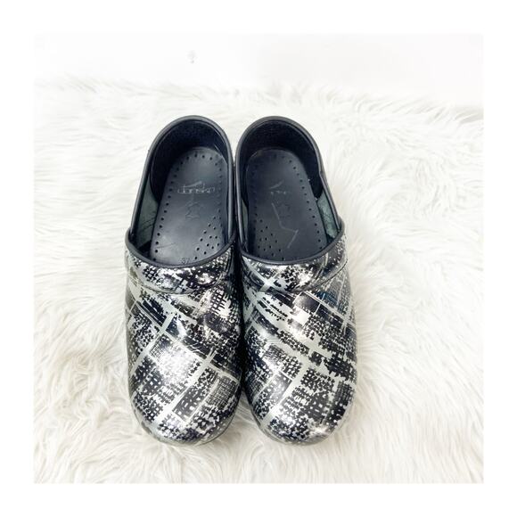 Dansko 37 7 US Black/Silver Womens Leather Block Print Professional Comfort Clog - Picture 10 of 16